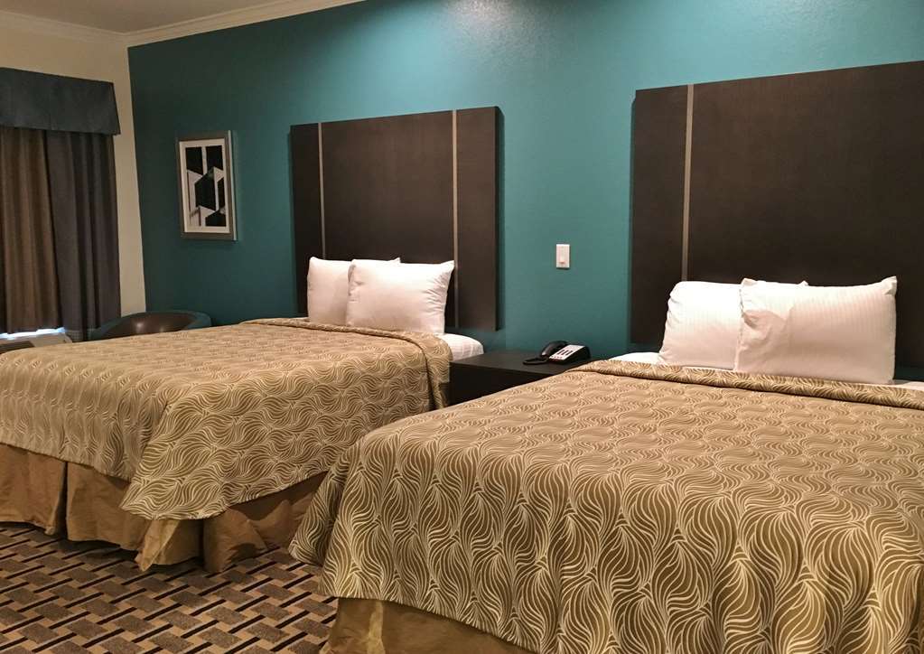 Regency Inn & Suites- Nw Houston Jersey Village Habitación foto